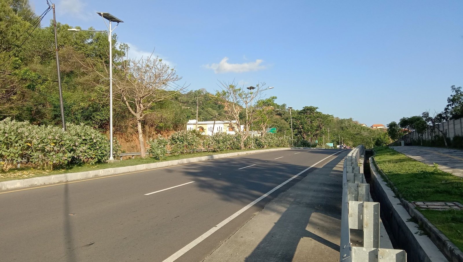 Tanah di Kuta lombok