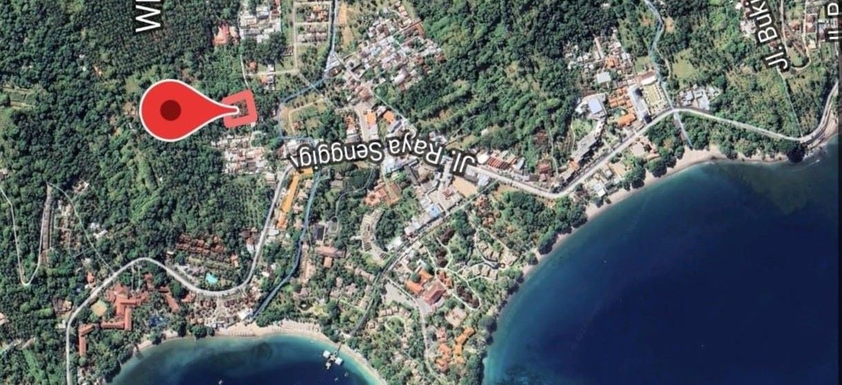 Tanah di Sentral senggigi