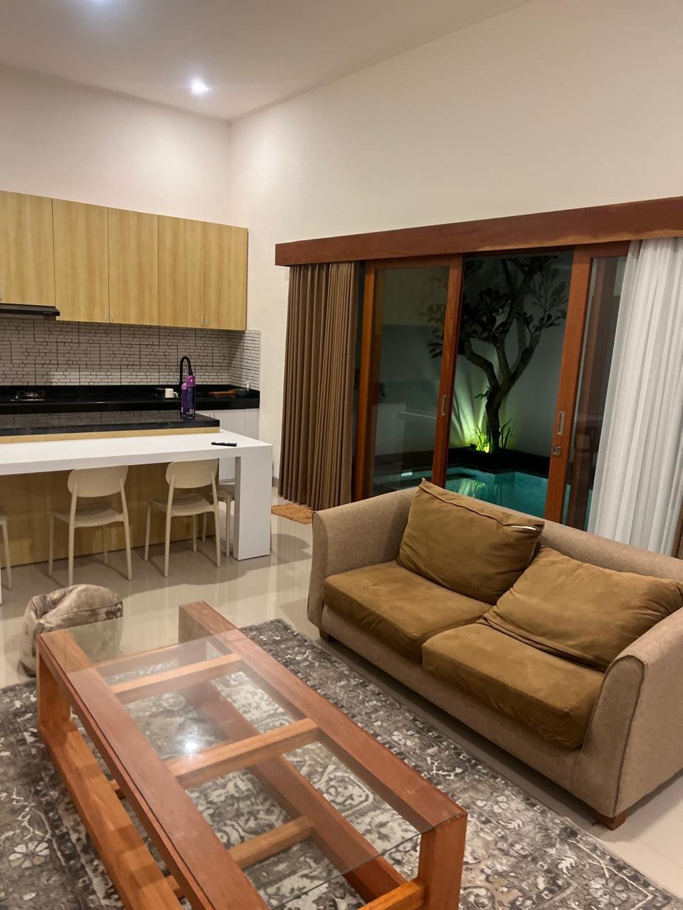 f85eef9c-1586-45f2-b63a-3bd5da02c37c